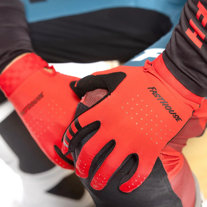 Fasthouse Helix Podium Gloves in Red